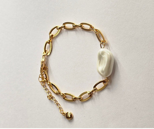 Zoe Pearl Bracelet